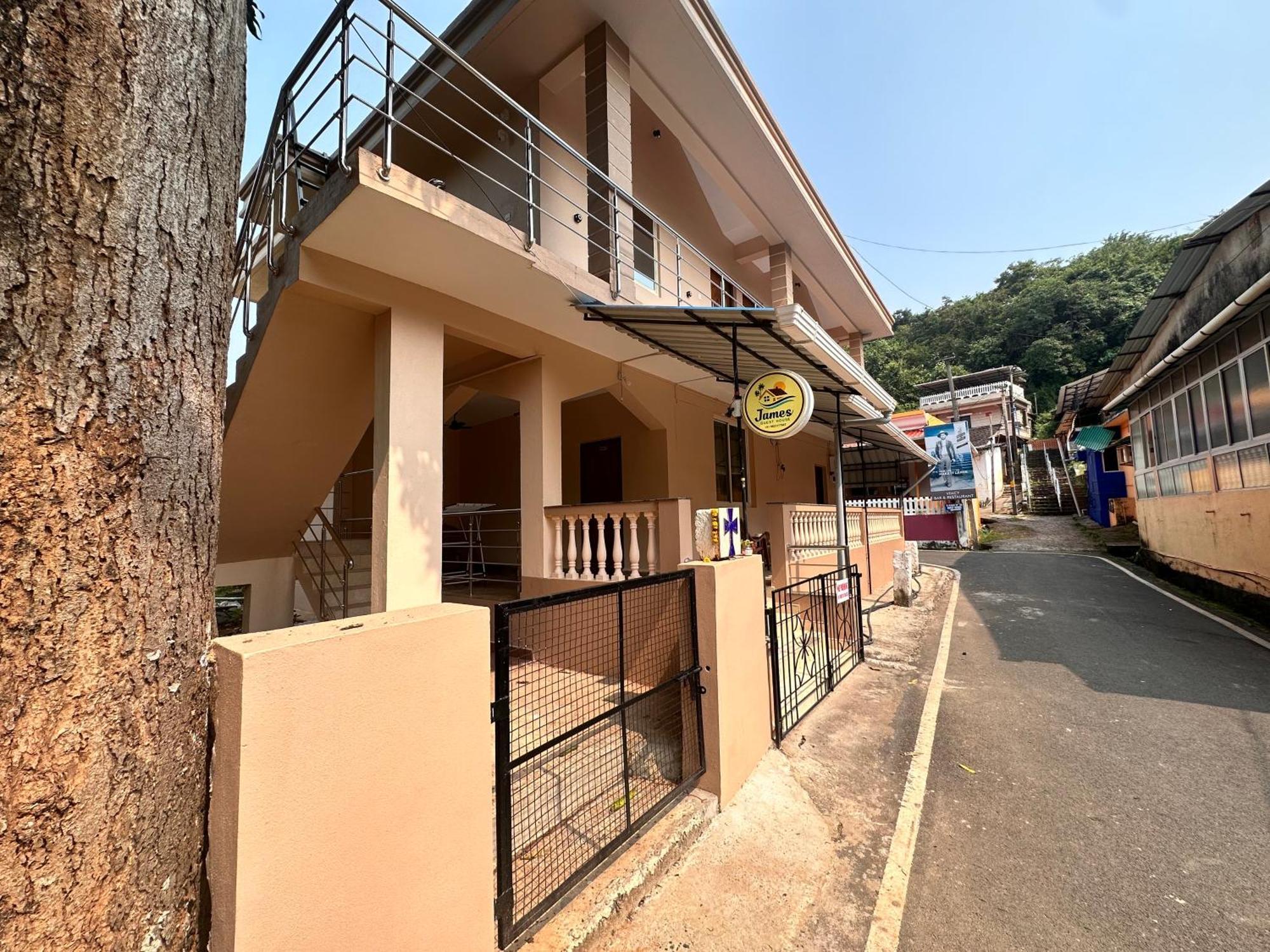 James Guesthouse Bogmalo Beach Exterior foto